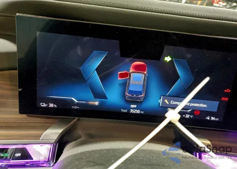 2023 BMW I7 xDrive60 z USA, uszkodzony, nr VIN WBY53EJ03PCL63716